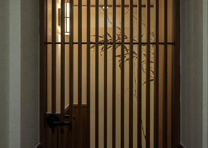Passport Tokyo Sadang Hotel *
